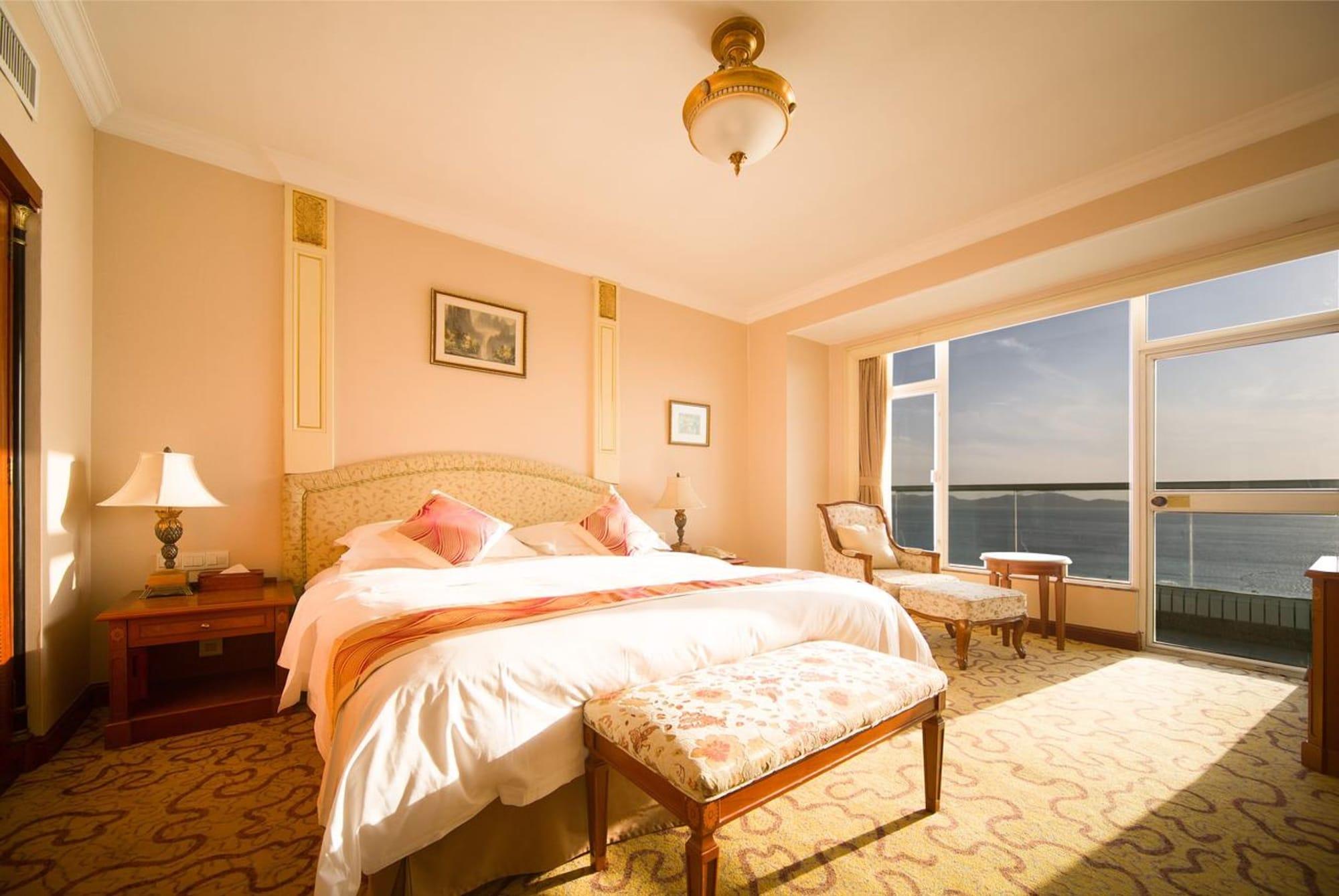 Huiquan Dynasty Hotel Qingdao Exterior photo