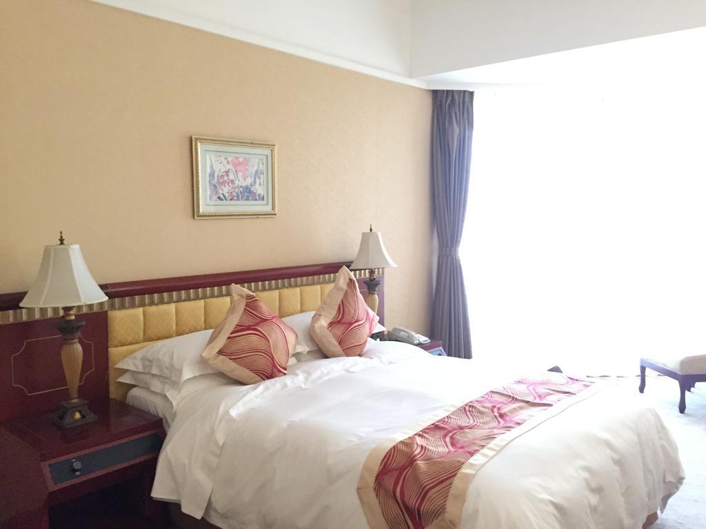 Huiquan Dynasty Hotel Qingdao Exterior photo