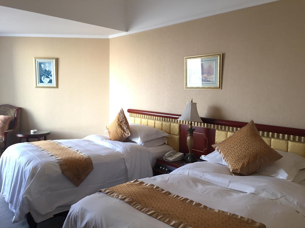 Huiquan Dynasty Hotel Qingdao Exterior photo