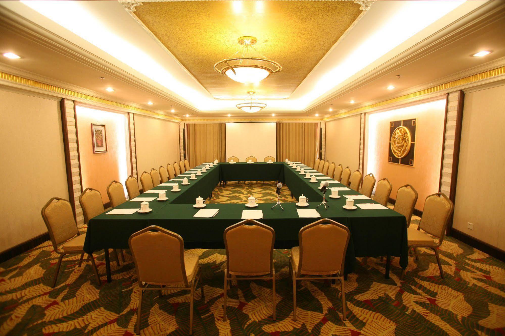 Huiquan Dynasty Hotel Qingdao Exterior photo